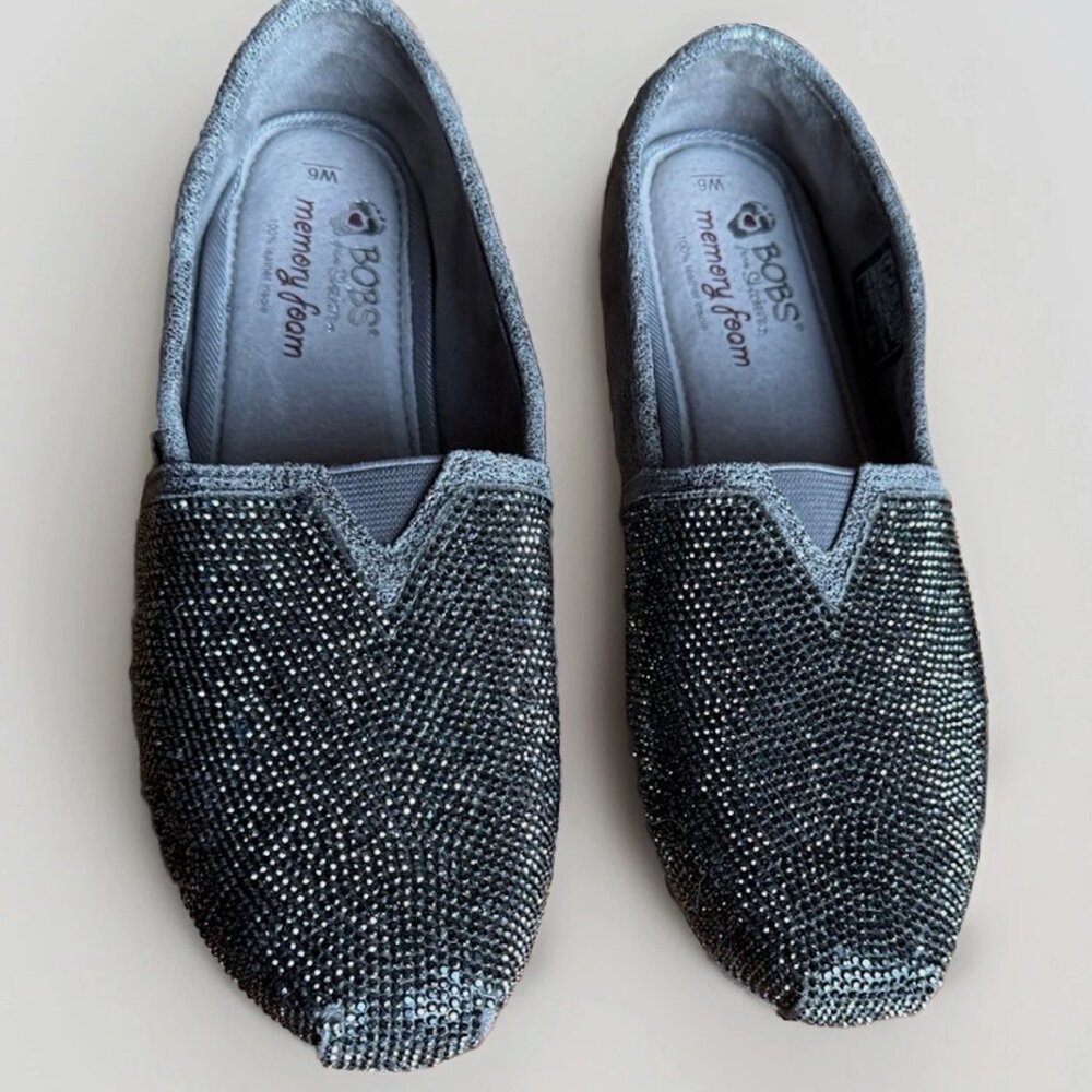 (6) BOBS Memory Foam Mottled Silver & Silver Beaded Slip-ons